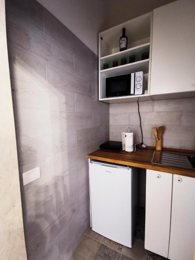 Whiteflower Apartments Bari Exterior photo