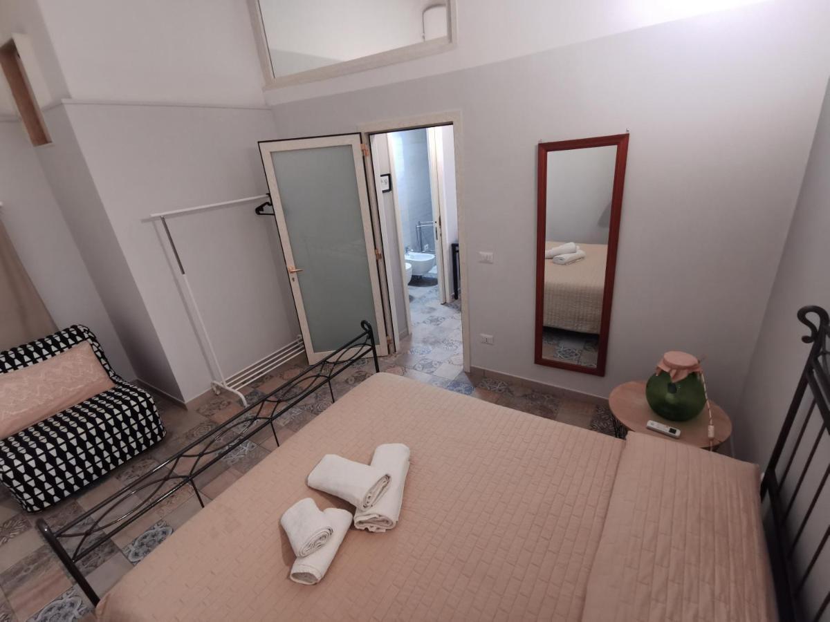 Whiteflower Apartments Bari Exterior photo