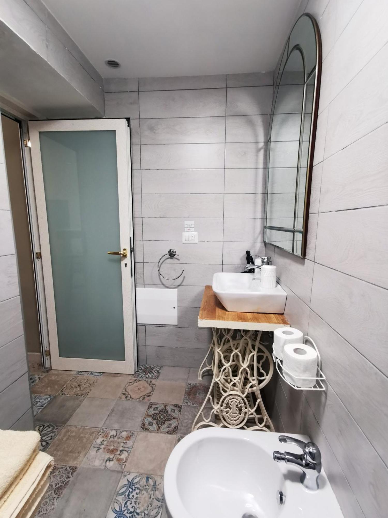 Whiteflower Apartments Bari Room photo